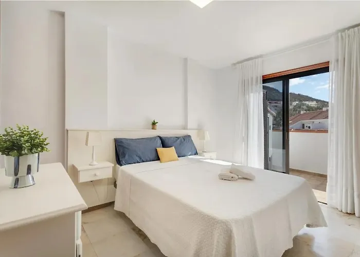 Atico Cardon Apartment